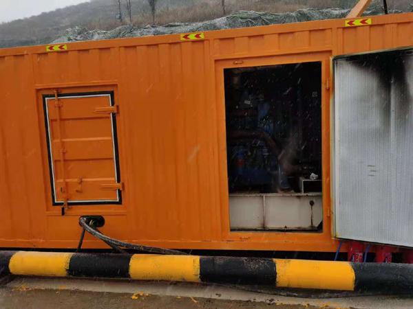 水磨沟出租发电机-船用柴油发电机的工作原理是怎么样的？