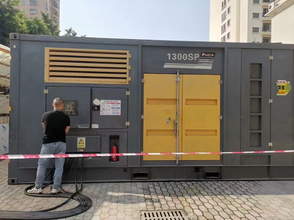 水磨沟延长空气滤清器使用寿命的注意事项